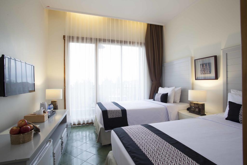 Casa De Apple Hotel Bandung Exterior photo