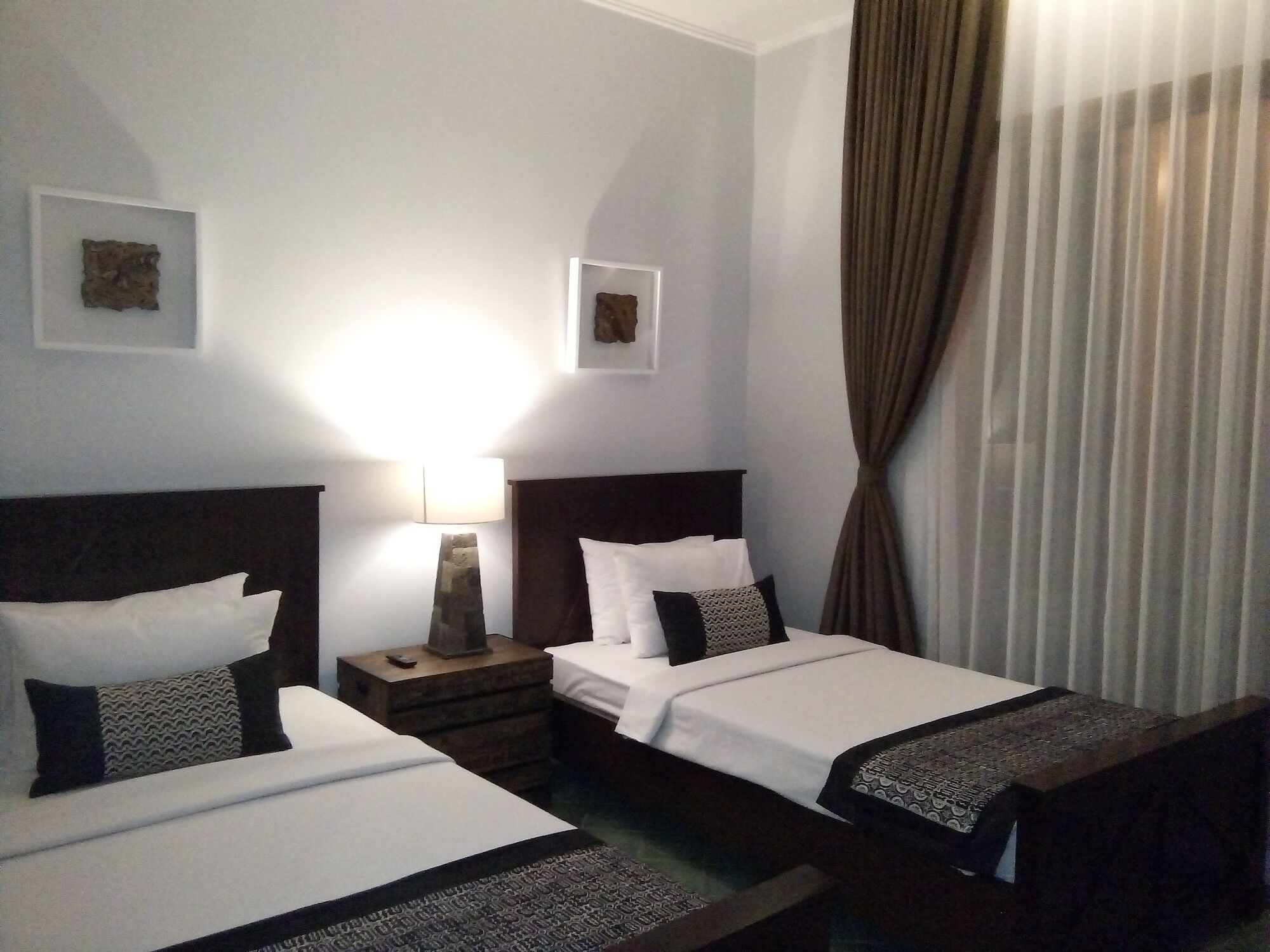Casa De Apple Hotel Bandung Exterior photo
